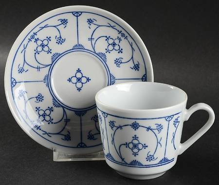 Blau Saks Flat Cup & Saucer Set