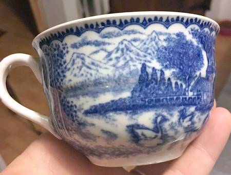 English Village Flat Cup