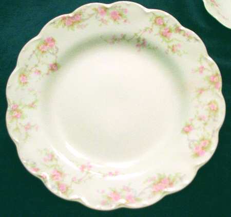 JB409 Luncheon Plate