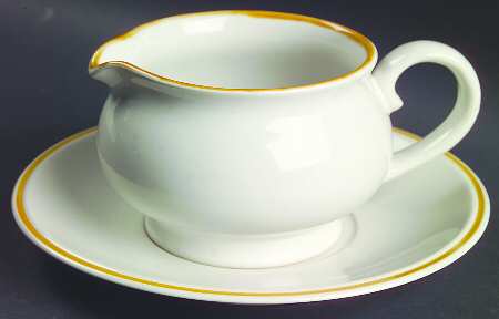 Strawberries N Cream (Coupe Quarter Inch Rim) Gravy Boat & Underplate