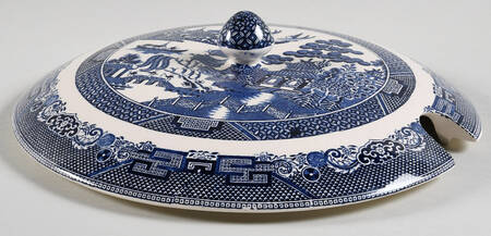 Willow Blue (Black & Blue Backstamps, Older) Lid for Tureen