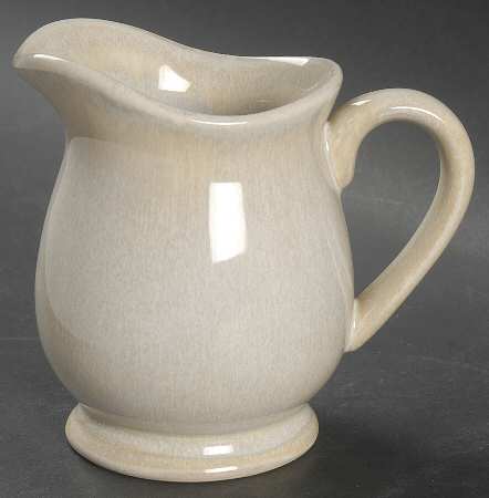 Variations Ivory Creamer