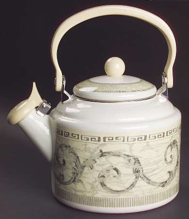 Acanthus Cream Metal Kettle & Lid