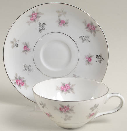 Rosette Flat Cup & Saucer Set