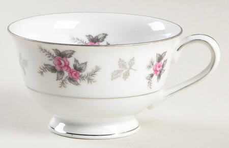 Rosette Footed Cup