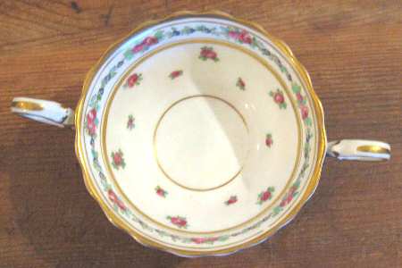 17885 Footed Bouillon Cup
