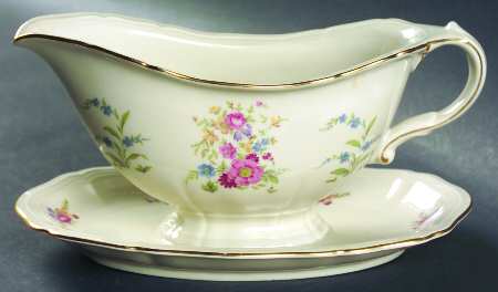 JOH247 Gravy Boat with Attached Underplate
