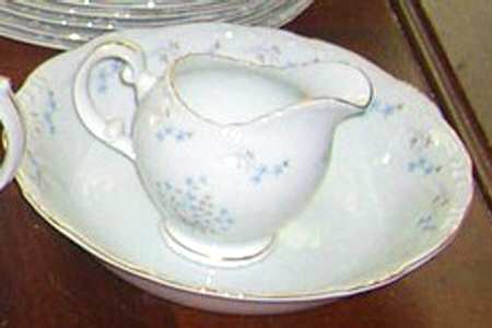 Michele 9" Round Vegetable Bowl
