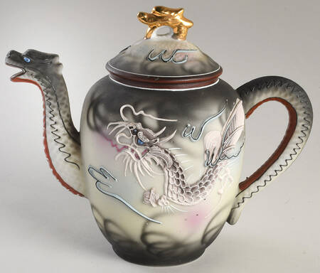 JAP146 Teapot & Lid