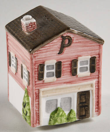 Friendly Village Collectibles Figural Pepper Shaker