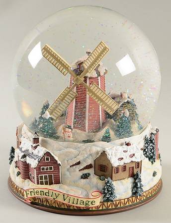 Friendly Village Collectibles Snow Globe
