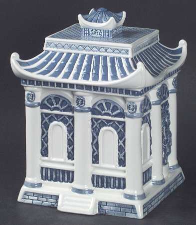 Willow Blue ("England 1883" Backstamp, China) Figural Cookie Jar & Lid