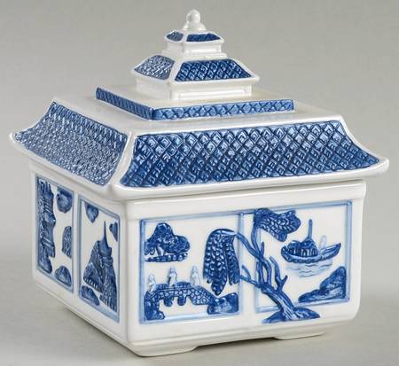 Willow Blue ("England 1883" Backstamp, China) Figural Sugar Bowl & Lid