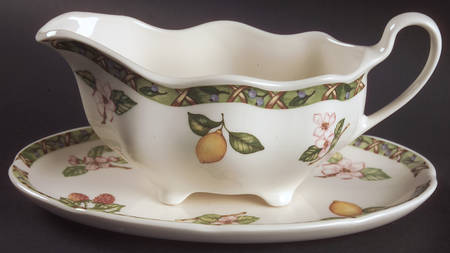 Arcadia (Fruit) Gravy Boat & Underplate/Relish