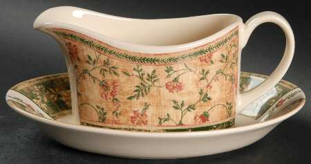 McBaine Gravy Boat & Underplate/Relish