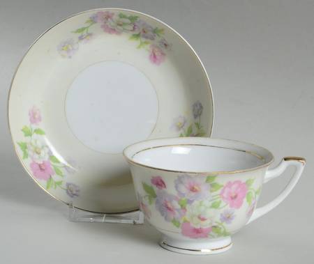 JAP149 Footed Cup & Saucer Set