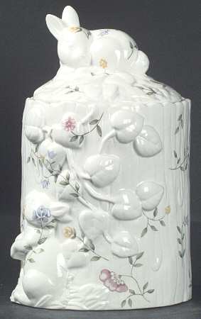 Summer Chintz Collectibles (Accessories) Figural Cookie Jar & Lid