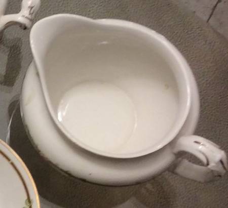 JB467 Creamer