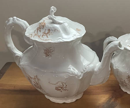 Neapolitan Brown Teapot & Lid