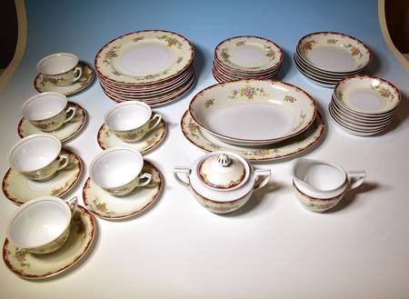 JAP171 Dinner Plate