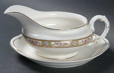 JB493 Gravy Boat & Underplate/Relish