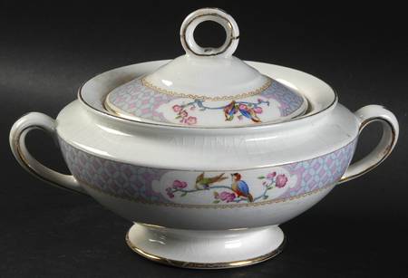 JB495 Sugar Bowl & Lid