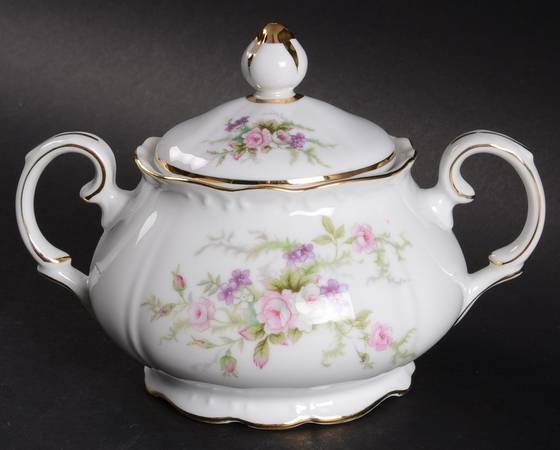 Forget Me Not Pink (#18002) Sugar Bowl & Lid