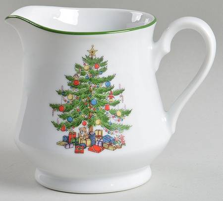 Christmas Collection Creamer