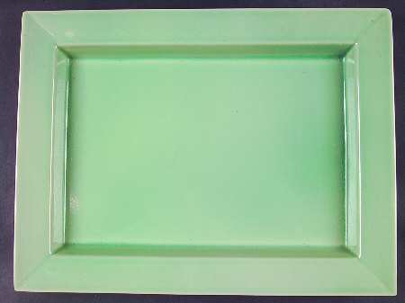 Basique Green 14" Rectangular Serving Platter