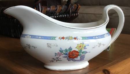 Ryde Gravy Boat