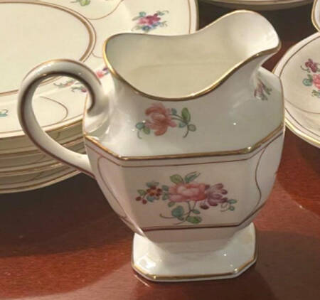 23540 Creamer