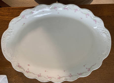 JB518 16" Oval Serving Platter