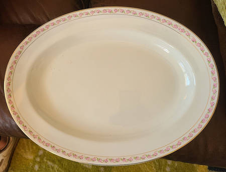 JB522 16" Oval Serving Platter