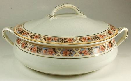 JB528 Oval Covered Vegetable