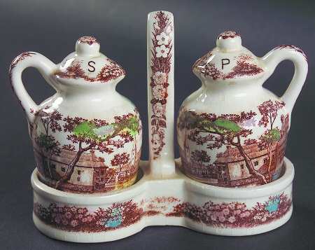 English Village (Brown Multicolor) (3 Pc) Salt & Pepper Tray Set