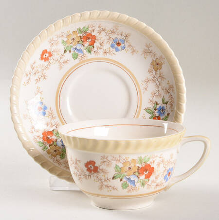 Tweedsmuir Footed Cup & Saucer Set