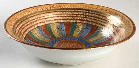 Thousand Faces 9" Round Vegetable Bowl