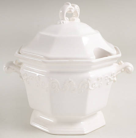 Vintage Ivory (Creamy White) Tureen &  Lid