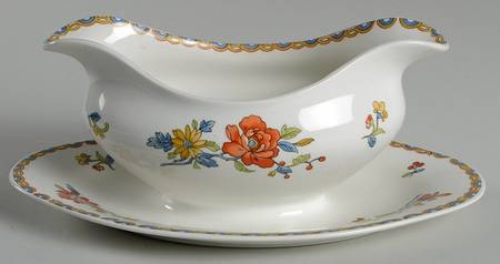 JB559 Gravy Boat with Attached Underplate