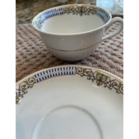 JB574 Flat Cup & Saucer Set