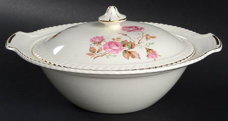 Miniver Rose Round Covered Vegetable