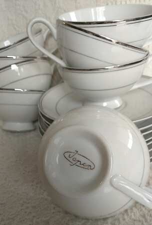 JAP246 Footed Cup & Saucer Set