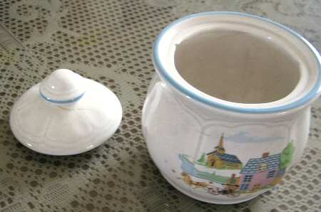 JAP260 Sugar Bowl & Lid