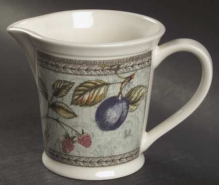 Manorwood Creamer