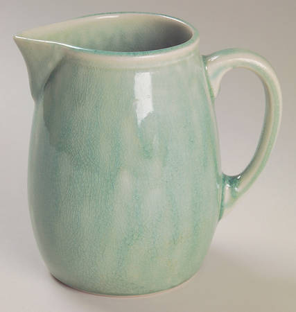 Basique Jade Creamer
