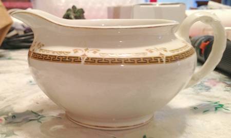 JB653 Creamer