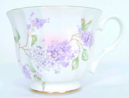 JAE115 Footed Cup