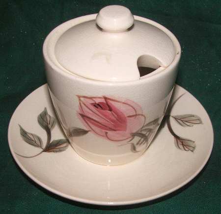 Summer Time Jam/Jelly & Lid w/Attached Underplate & Spoon