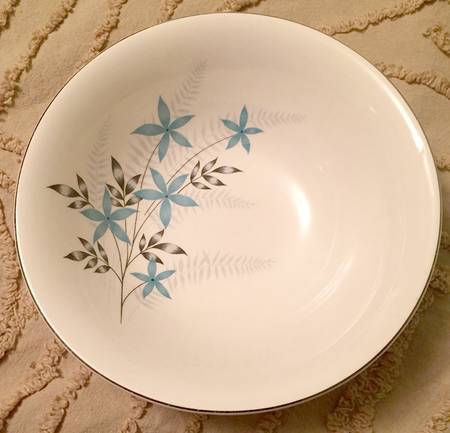 JB707 9" Round Vegetable Bowl