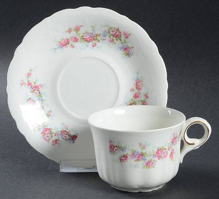 JB721 Flat Cup & Saucer Set
